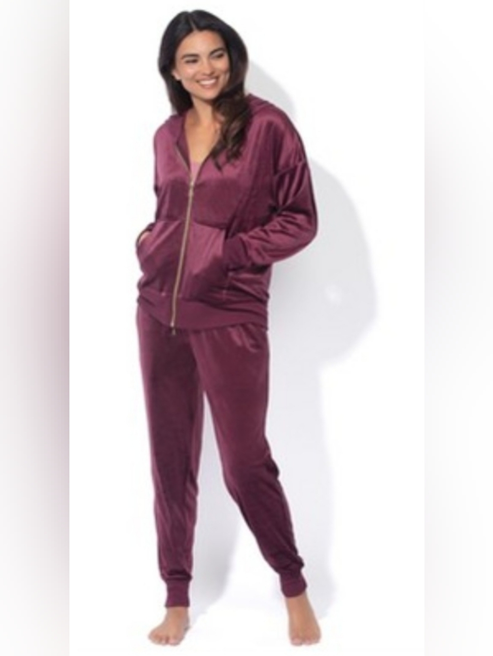 NWOT Felina Velour Hoodie & Jogger Set FIG (SIZE: LARGE)